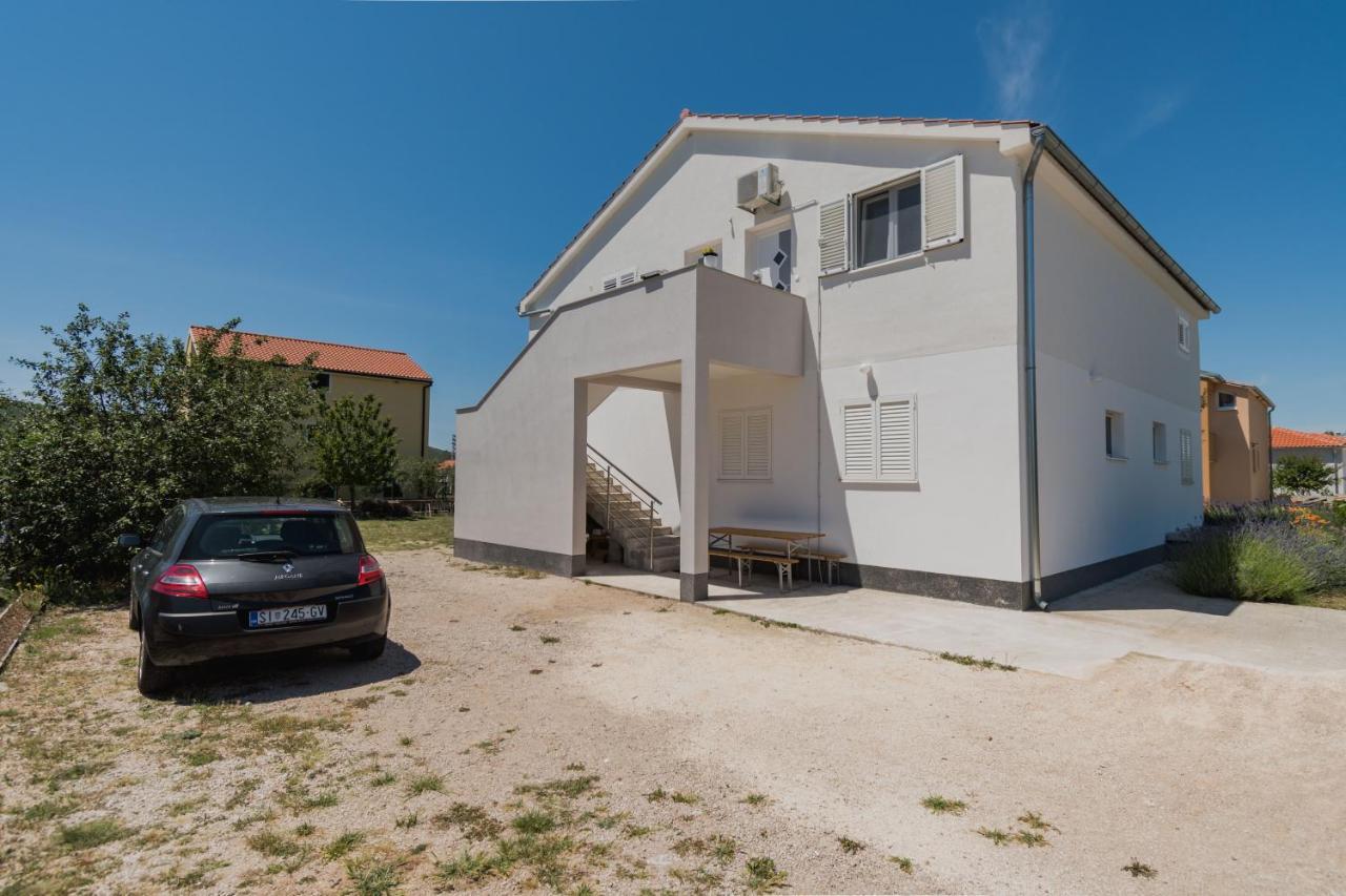 Studio Apartment Harmony Np Krka Lozovac Exterior foto